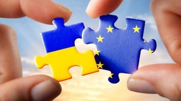 Стаття Сегодня Украина официально получит безвизовый режим с ЕС Ранкове місто. Київ
