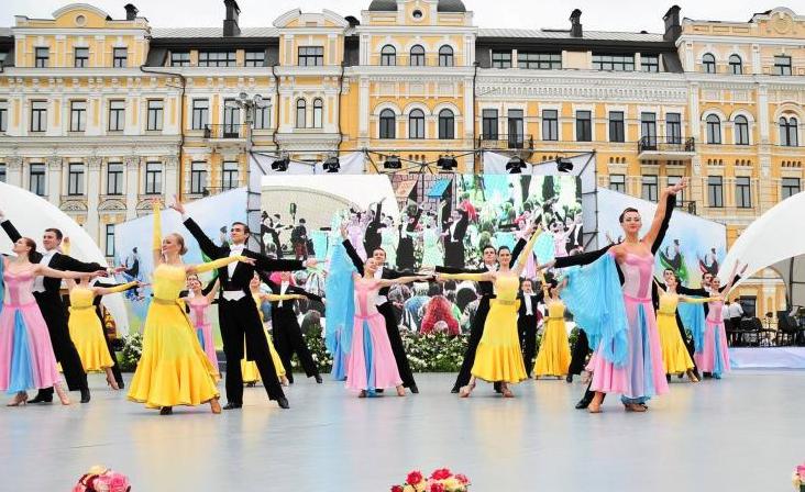 Стаття Ко Дню Киева запланировано более 180 культурных мероприятий Утренний город. Київ