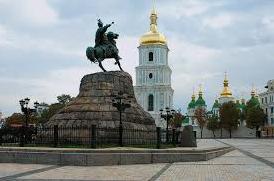 Статья Россияне выбрали Киев для краткосрочных поездок Утренний город. Киев