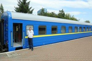 Статья «Укрзализныця» показала обновленные вагоны Утренний город. Киев