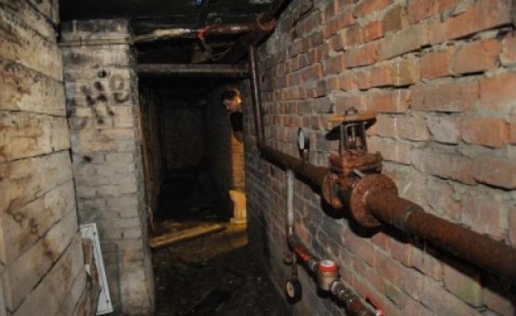 Стаття Городские власти поручили ЖЭКам за неделю проверить подвалы в домах Ранкове місто. Київ