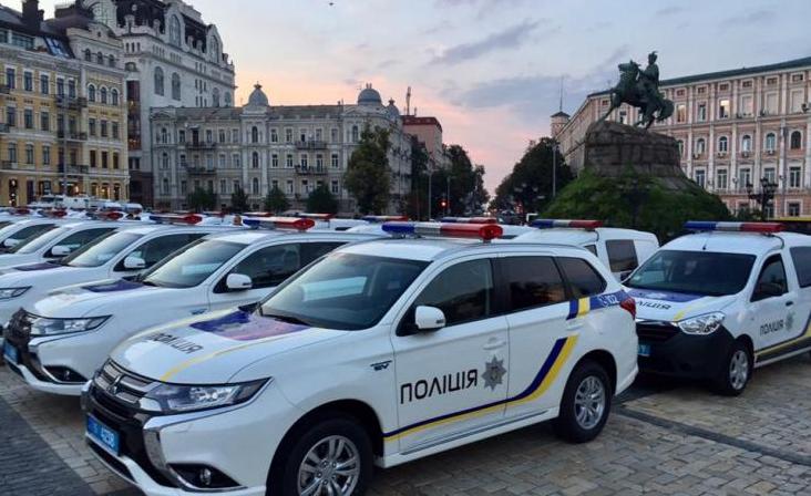 Статья На Софийской площади пройдут торжественные мероприятия ко Дню Национальной полиции Утренний город. Киев