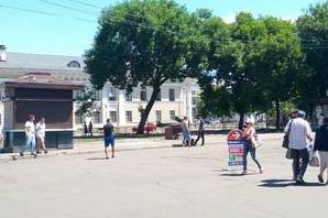 Стаття В Киеве тестируют новую пешеходную зону Ранкове місто. Київ