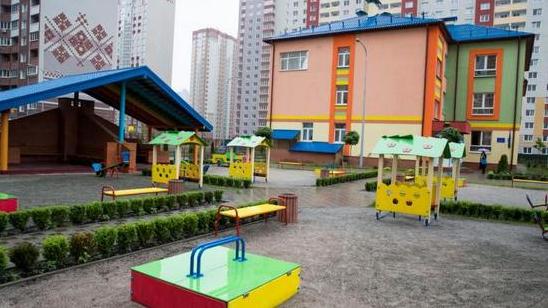 Статья Когда в столице решат проблему с детсадами Утренний город. Киев