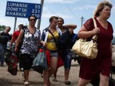 Стаття Переселенцы смогут получать пенсии и соцвыплаты в любом украинском банке Ранкове місто. Київ