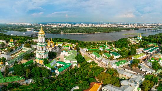 Статья В Киеве появятся 12 новых скверов и парков: названы адреса Утренний город. Киев