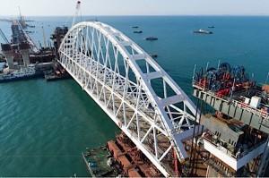 Стаття Минтранс продлил срок монтажа Крымского моста Ранкове місто. Київ
