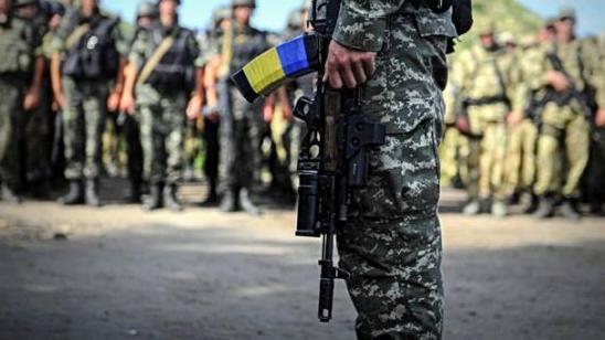 Стаття Офицерам заплатят за поступление на контракт Ранкове місто. Київ