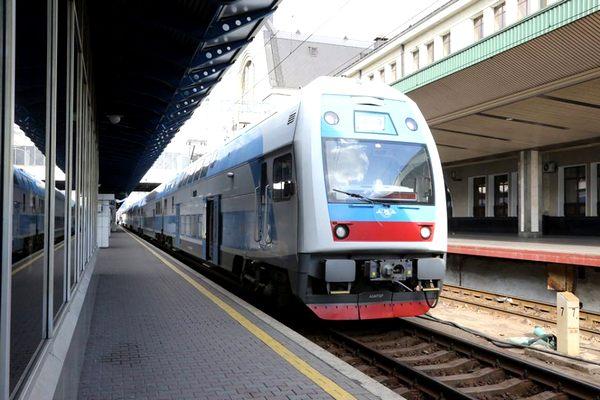 Стаття Стало известно, когда начнет курсировать поезд Киев-Вена Утренний город. Київ