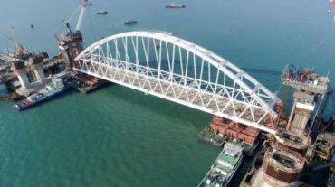 Стаття Две платформы Керченского моста провалились Ранкове місто. Київ