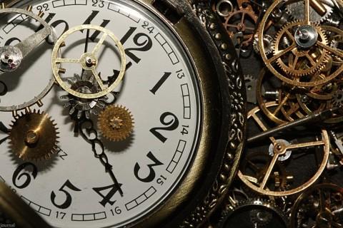Стаття Когда украинцам нужно перевести часы на «зимнее» время? Ранкове місто. Київ