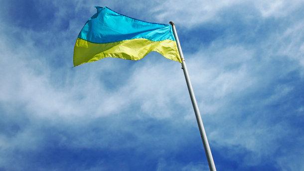 Стаття Стало известно об убийстве в Крыму активиста из-за флага Украины Ранкове місто. Київ