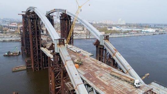 Стаття Проезд по Подольско-Воскресенскому мосту в Киеве могут сделать платным Утренний город. Київ
