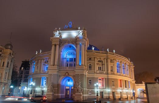Стаття Одесская опера вошла во всеукраинский проект Google с трехмерной театральной экскурсией Ранкове місто. Київ
