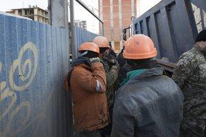 Статья Скандал вокруг стройки на месте Сенного рынка в Киеве: забор снесут Утренний город. Киев