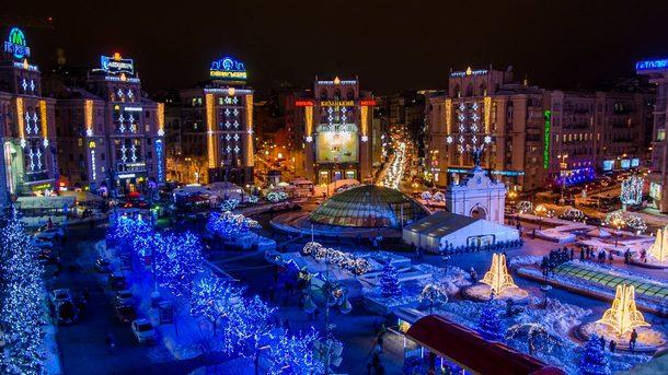 Стаття Где в Киеве появится новогодняя иллюминация Утренний город. Київ
