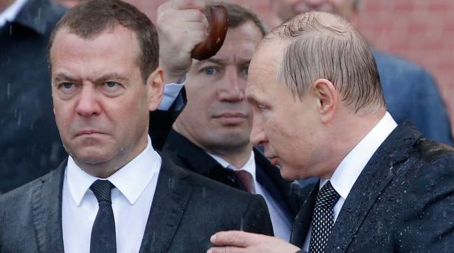 Стаття Как российские бизнесмены пожаловались «царю» Путину на Медведева Ранкове місто. Київ