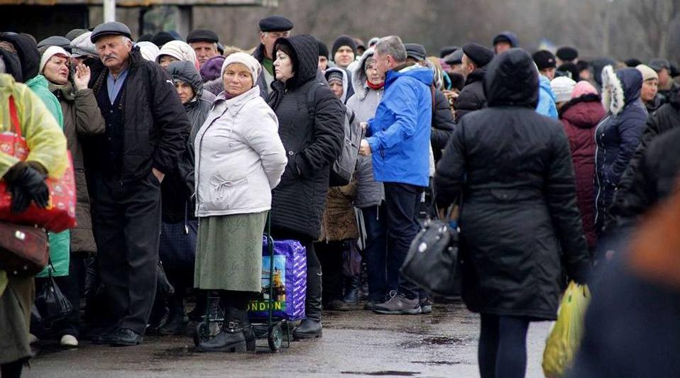Стаття Время работы КПВВ в Станице Луганской хотят продлить на час Ранкове місто. Київ