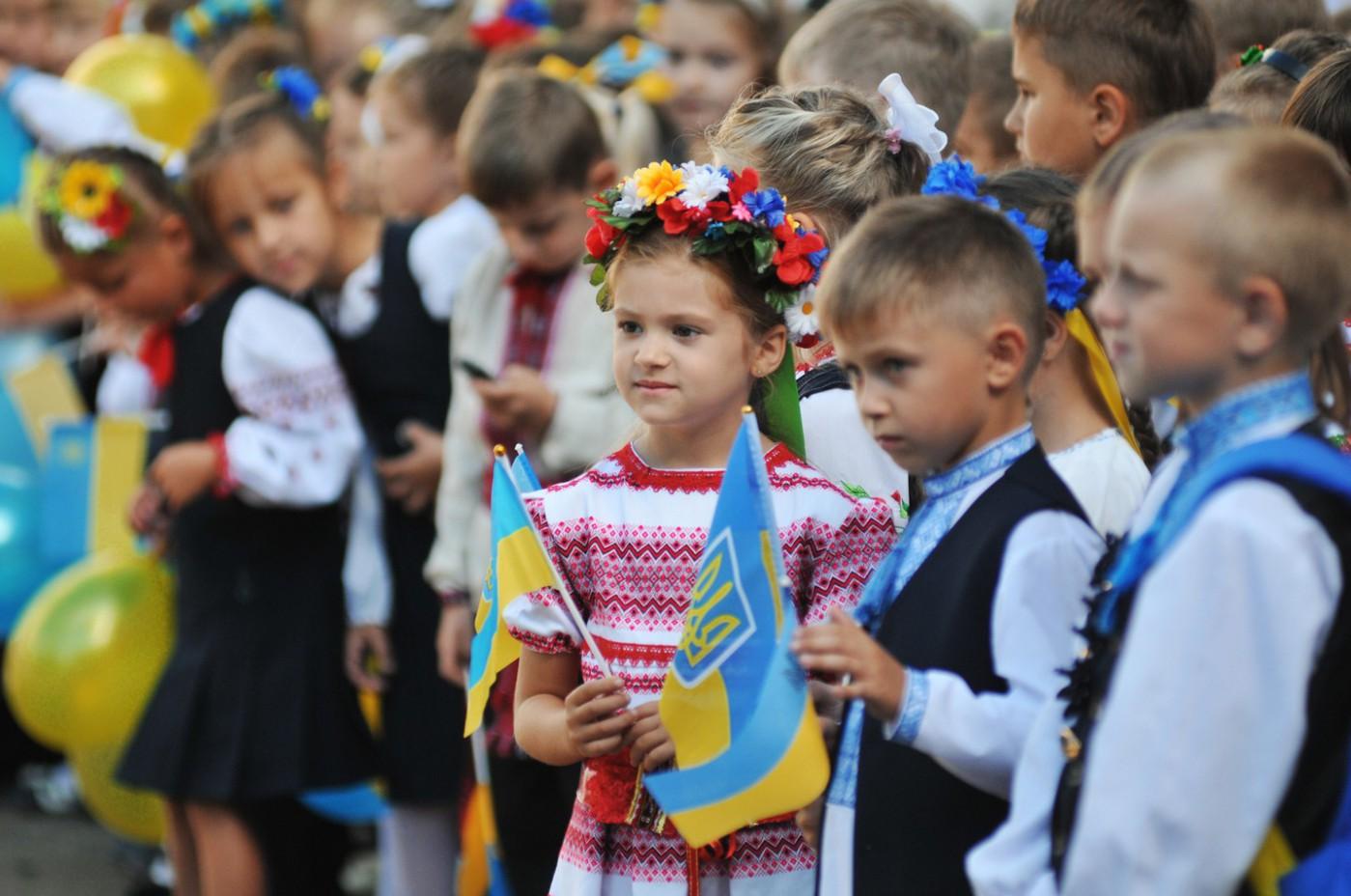 Стаття Где в школах Украины преподают на русском языке? Ранкове місто. Київ