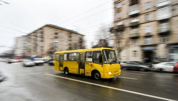 Стаття Из центра до Позняков предлагают пустить маршрутку Ранкове місто. Київ