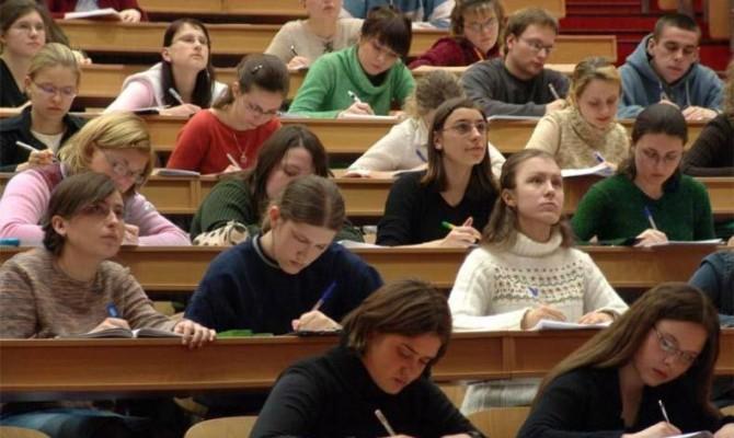 Стаття Рада поддержала законопроект о проживании в общежитиях студентов из ОРДЛО Ранкове місто. Київ