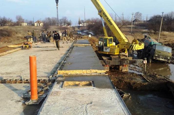 Стаття На Луганщине вскоре введут в эксплуатацию еще один мост Ранкове місто. Київ
