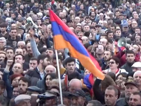 Стаття Лидер протестов в Армении объявил о начале бархатной революции в стране Ранкове місто. Київ