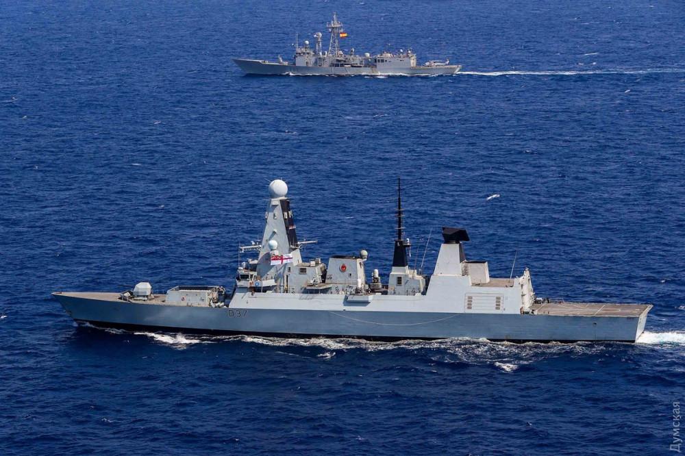 Стаття В Черное море вошла группа военных кораблей НАТО Ранкове місто. Київ