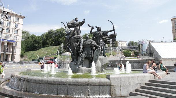 Стаття Можно ли купаться в киевских фонтанах – ответ от «Киевводфонда» Ранкове місто. Київ