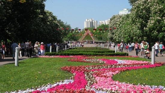 Стаття В парке «Победа» открыли первую очередь реконструкции Ранкове місто. Київ