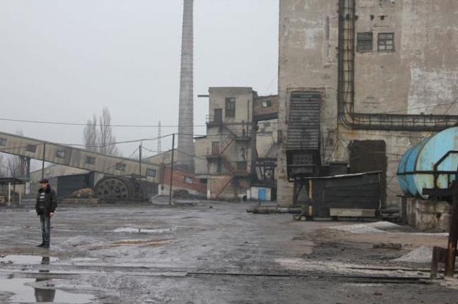 Стаття В ОРДЛО еще одну шахту «спасли от бандеровцев» - предприятие закрывается Ранкове місто. Київ