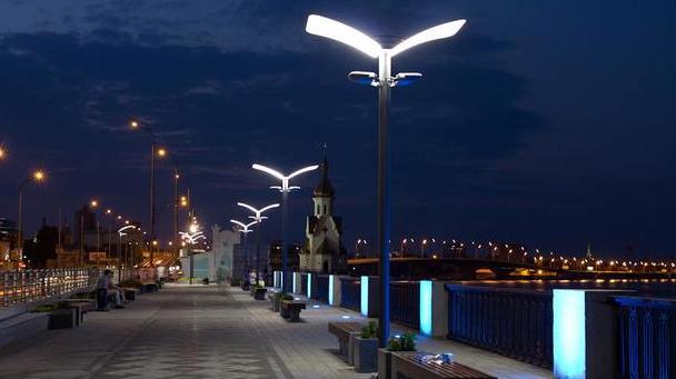 Стаття Экономия в Киеве: фонари заменят LED-освещением Ранкове місто. Київ