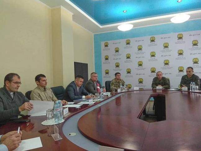 Стаття Латвия планирует открыть консульство на Донбассе Ранкове місто. Київ