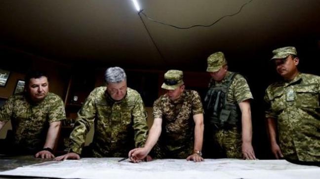 Стаття Военное положение не заденет ни одного штатского, - Порошенко Ранкове місто. Київ