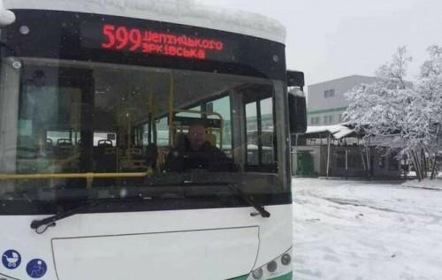 Стаття В Киеве запустили первый электробус Ранкове місто. Київ