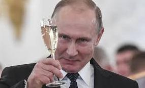 Стаття Путин избавил россиян от постоянных напоминаний о том, сколько стоит доллар Ранкове місто. Київ