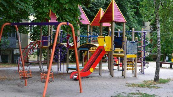 Стаття В столице решили пересчитать детские площадки Ранкове місто. Київ