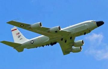 Стаття Военный самолет США начал миссию над Крымом Ранкове місто. Київ