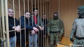 Стаття Суд в Москве продлил арест всем военнопленным морякам и сотрудникам СБУ (обновлено) Ранкове місто. Київ