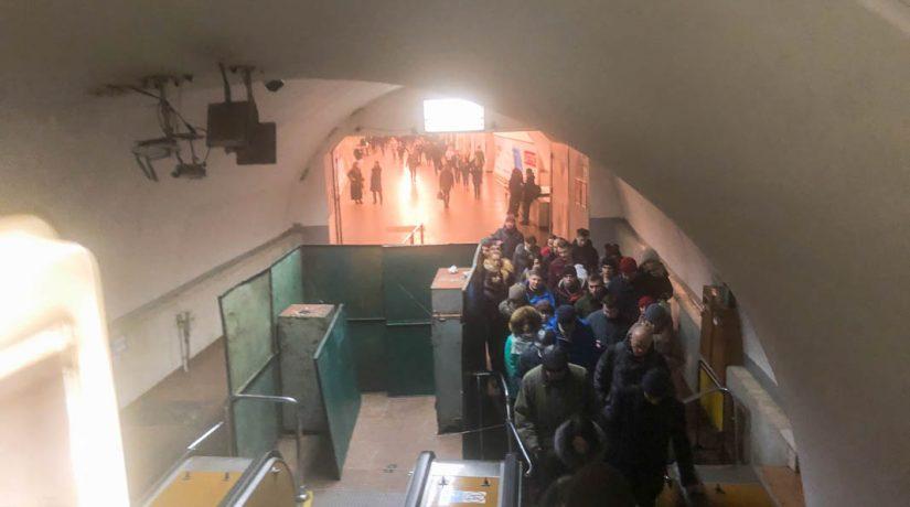 Стаття Эскалатор на станции метро «Площадь Льва Толстого» до октября закрыли на ремонт Ранкове місто. Київ