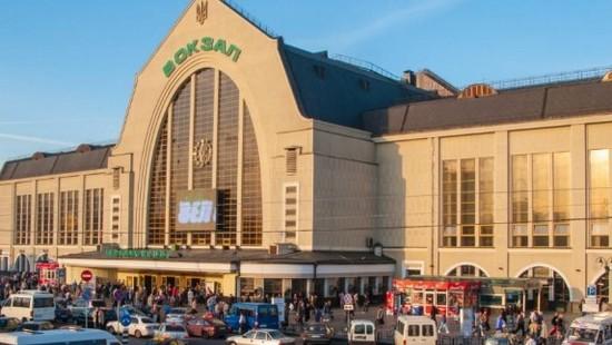Стаття На железнодорожном вокзале Киева будет больше магазинов Ранкове місто. Київ