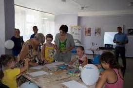 Стаття У селі на Донеччині відкрили соціальний хаб Ранкове місто. Київ