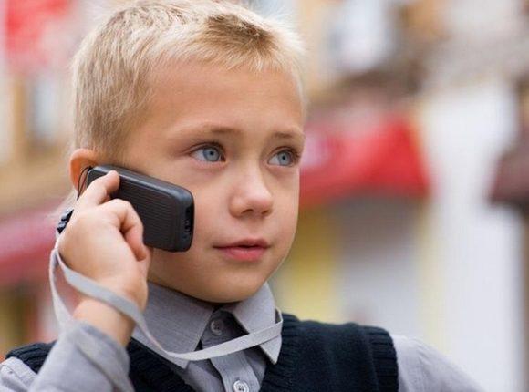 Стаття Петиция Президенту Украины: при пропаже ребенка можно отследить его телефон с разрешения родителей Ранкове місто. Київ