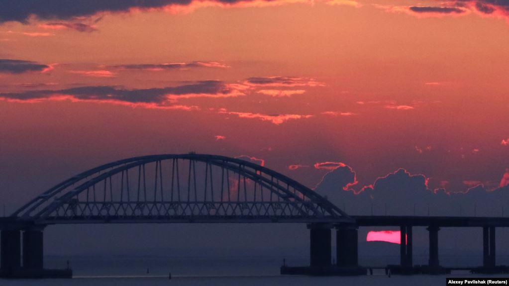 Стаття Русский лохотрон: как строителей крымского моста кинули на деньги Ранкове місто. Київ