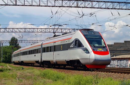 Стаття Пять лет назад запустили поезда «Интерсити» в Одессу (ФОТО) Ранкове місто. Київ