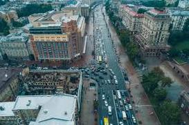 Стаття У Києві на Подолі почали облаштовувати наземний перехід Ранкове місто. Київ