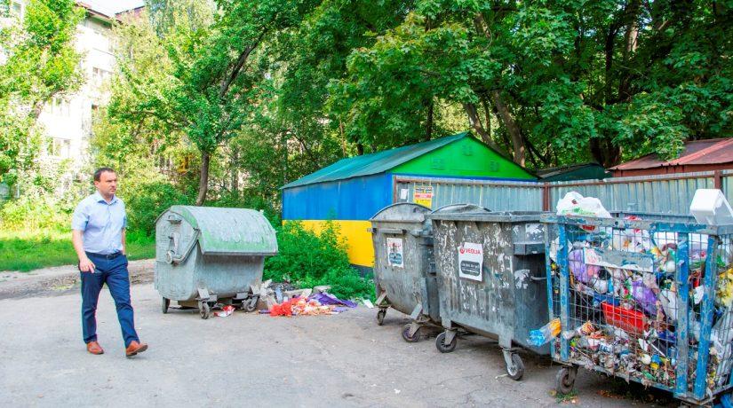 Стаття Перевозчики будут проверять состояние контейнеров для раздельного сбора мусора Ранкове місто. Київ
