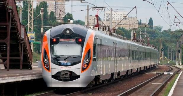 Стаття В поезде «Интерсити» из Киева на Донбасс заменят вагоны Ранкове місто. Київ