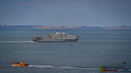 Стаття В Черное море вошел американский военный корабль Ранкове місто. Київ