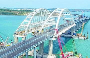 Стаття Гидрогеолог предрек разрушение Крымского моста после запуска по нему поездов Ранкове місто. Київ